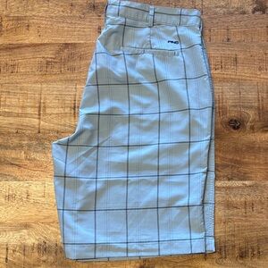 Mens Ping Golf Performance Shorts Size 36 Plaid Baby Blue (3)